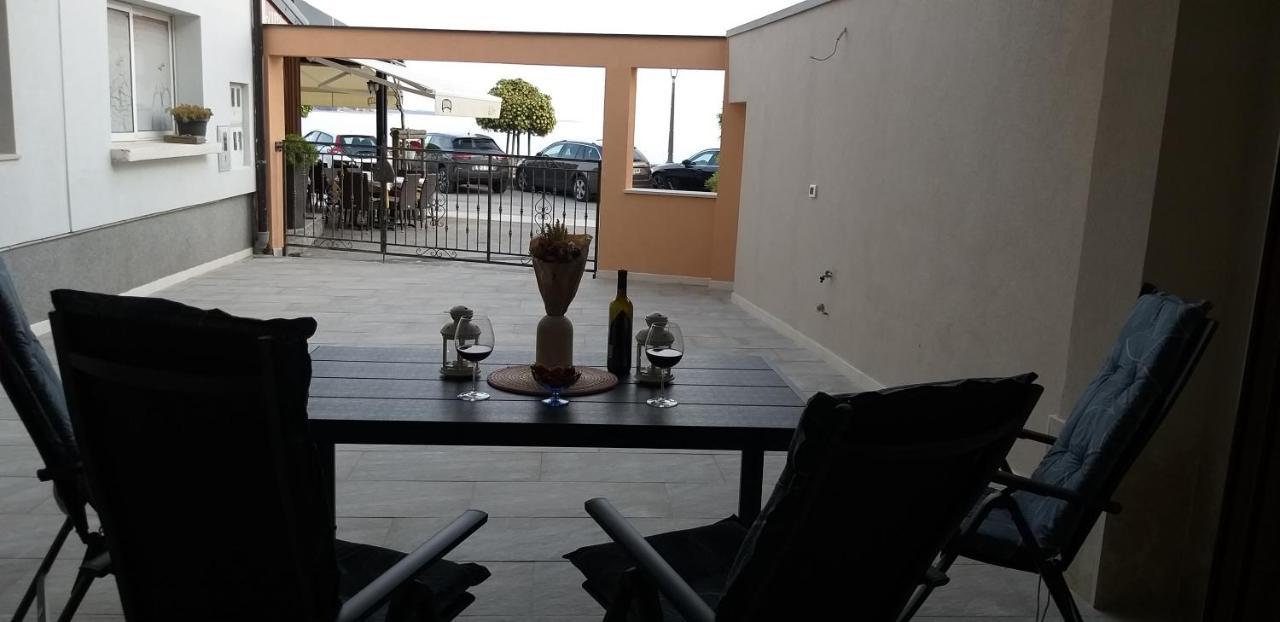 Sanja Apartments Rivarela Novigrad Istria 外观 照片